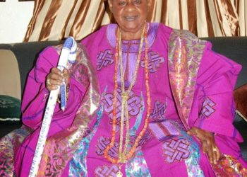 Unesco organizará conferência em homenagem aos 80 anos do Alaafin Oyo e pede a participação de todos.