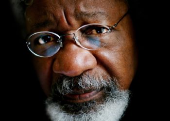 Wole Soyinka e uma discussão sobre intolerância baseada em Obatala