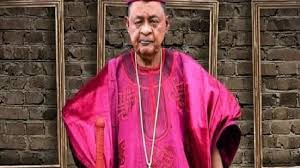 Monarcas iorubás que fumam e bebem não merecem honra, diz Alaafin